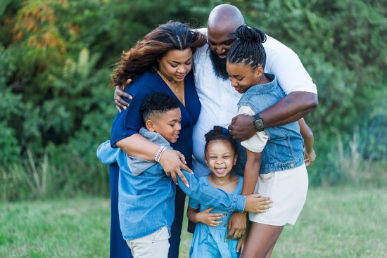 découvrez des conseils pratiques pour des vacances en famille inoubliables ! apprenez à organiser votre voyage, trouver des activités adaptées aux enfants et profiter au maximum de chaque moment en famille.