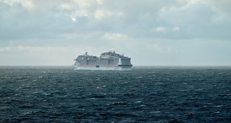 découvrez notre sélection de croisières uniques qui vous emmèneront vers des destinations inoubliables. profitez d'expériences sur mesure et d'une aventure maritime exceptionnelle, adaptée à vos envies.