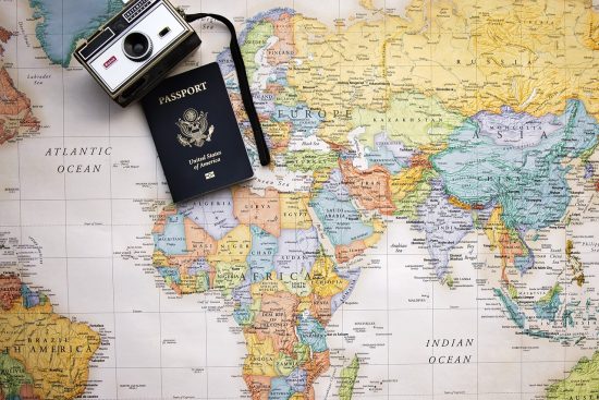 découvrez le voyage transformateur : une expérience unique qui vous connecte à vos émotions, élargit vos horizons et vous permet de redécouvrir le monde tout en enrichissant votre esprit et votre âme.