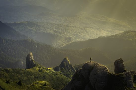 découvrez les meilleures destinations d'aventure en plein air, où adrenaline et nature se rencontrent. partez à l'exploration des paysages fascinants, des activités palpitantes et des expériences inoubliables au cœur de la nature.