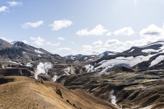 découvrez des trésors cachés et des merveilles locales dans notre guide des découvertes régionales. explorez des lieux uniques, des traditions authentiques et des expériences inoubliables au cœur de votre communauté.
