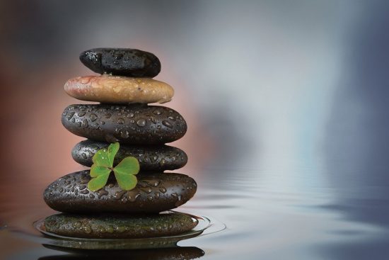 découvrez des techniques efficaces pour vous relaxer et apaiser votre esprit. plongez dans un univers de sérénité, où vous apprendrez à gérer le stress quotidien et à retrouver un équilibre grâce à des méthodes de relaxation adaptées à tous.