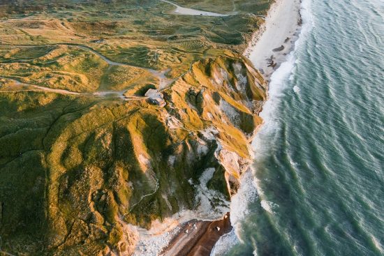 découvrez des destinations de voyage uniques et thématiques qui éveilleront votre passion pour l'aventure. que vous soyez amateur de culture, de nature, de gastronomie ou d'histoire, explorez des lieux fascinants à travers le monde, conçus pour émerveiller et inspirer chaque type de voyageur.